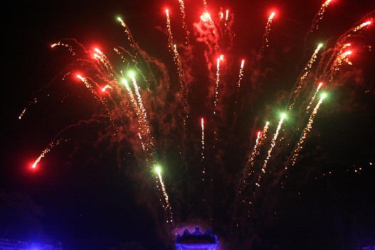 Mãn nhãn với đêm hội áo dài “nơi huyền thoại bắt đầu”