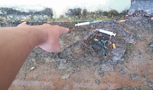 Huế: Chung cư tiền tỷ 'bỏ không', người dân sống trong xóm 'ổ chuột'