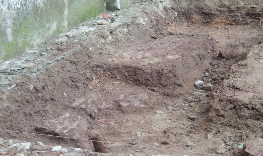 Bí ẩn lăng mộ vua Quang Trung: Phát hiện dấu tích nghi là nền móng tường thành