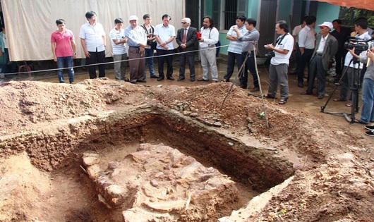 Kết thúc đợt thăm dò lăng mộ vua Quang Trung