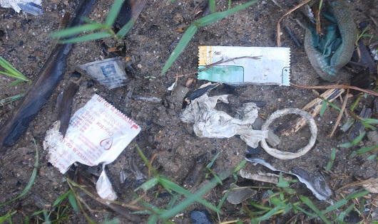 Ám ảnh kim tiêm và bao cao su vương vãi chân cầu Dã Viên