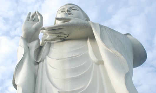 Người người nô nức xông đất chùa