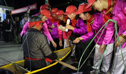 Độc đáo lễ hội cầu ngư của ngư dân vùng biển xứ Huế
