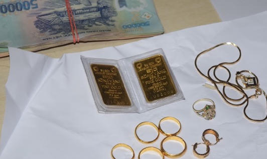 Huế: Bắt khẩn cấp đối tượng trộm hơn 70 cây vàng