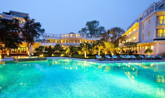 Khám phá khách sạn Vua và Hoàng hậu Nhật nghỉ tại Huế