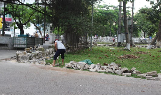 Huế: Tháo dỡ hàng rào công viên, người dân ủng hộ