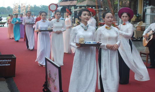 Chính thức khai trương Bảo tàng Nghệ thuật thêu XQ Huế