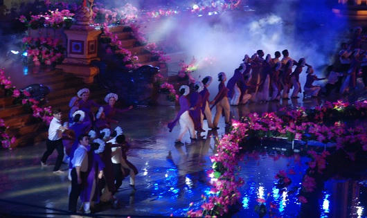 Ấn tượng Lễ khai mạc Festival nghề truyền thống Huế 