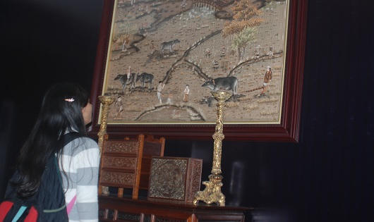 Chiêm ngưỡng vàng son, gấm vóc thời Nguyễn