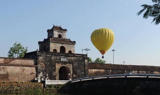 Rực rỡ lễ hội khinh khí cầu quốc tế tại Huế