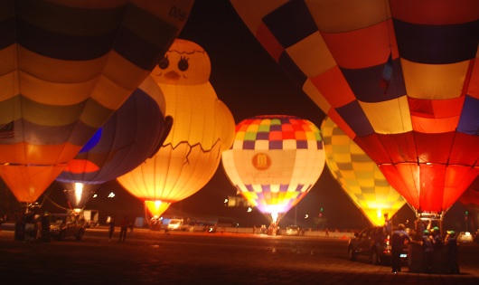 Rực rỡ lễ hội khinh khí cầu quốc tế tại Huế
