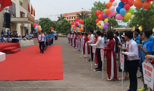 Quảng Bình:  Sôi nổi Khai mạc Hội thao Ngân hàng Vietinbank 