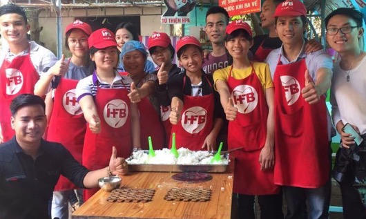 Quán cơm 5.000 đồng giữa lòng Cố đô