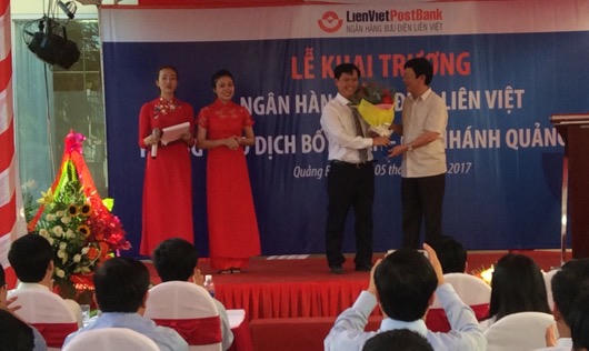 Lien VietPostBank chi nhánh Quảng Bình: Khai trương PGD tại huyện Bố Trạch