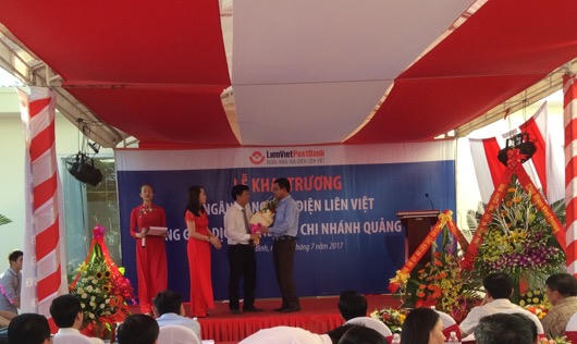 Lien VietPostBank chi nhánh Quảng Bình: Khai trương PGD tại huyện Bố Trạch