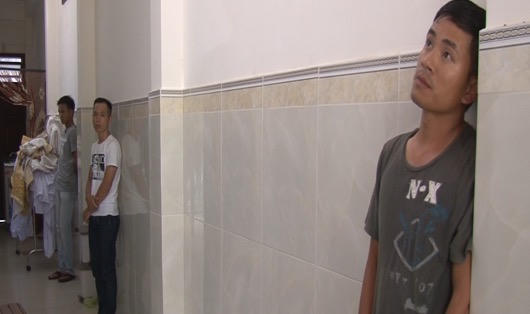 Bắt quả tang nhóm đối tượng tàng trữ ma tuý trong nhà nghỉ