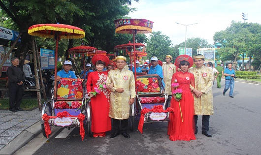 Đám cưới tập thể của 22 cặp đôi xứ Huế