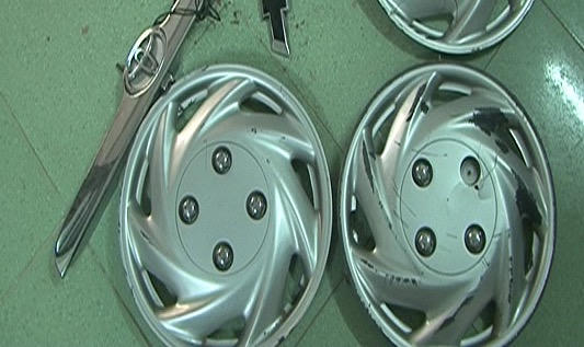 Bắt đối tượng trộm linh kiện ô tô lúc rạng sáng