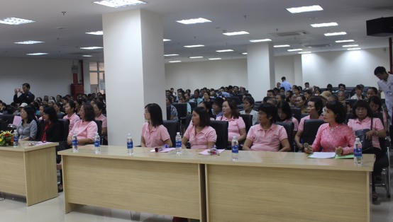 'Tháng 10 Hồng' tại Trung tâm Ung Bướu – Bệnh viện TW Huế