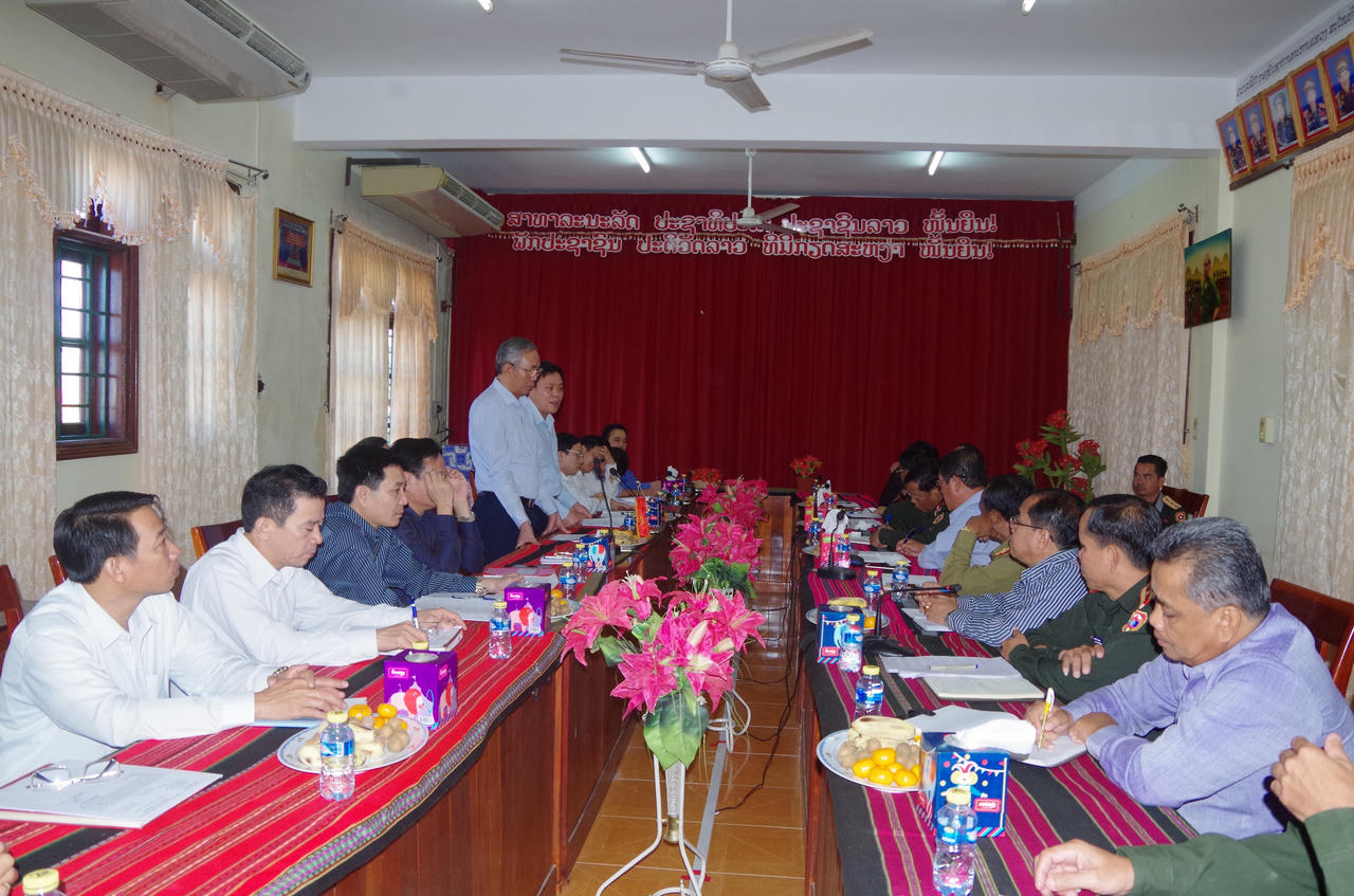 Hội đàm với Ban công tác đặc biệt tỉnh Salavan - Lào