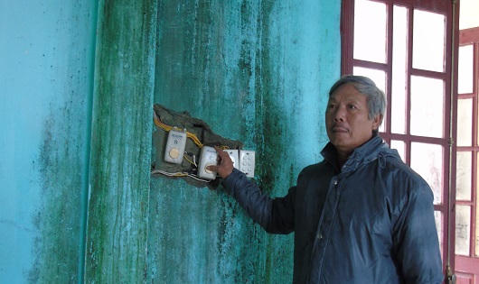 Thừa Thiên Huế: Người dân sống thấp thỏm lo sợ trong khu chung cư xuống cấp