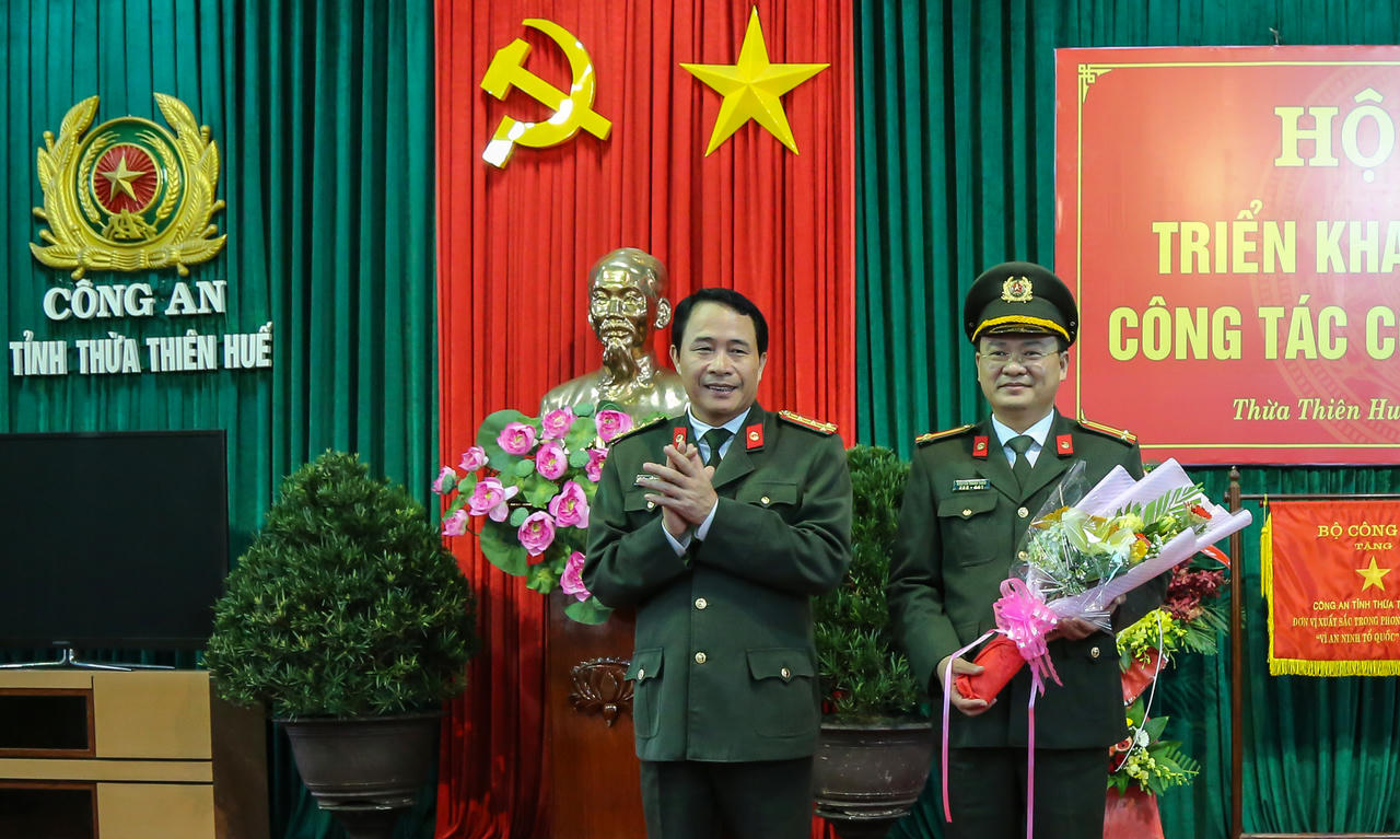 Công bố quyết định bổ nhiệm tân Phó Giám đốc Công an tỉnh TT.Huế 	