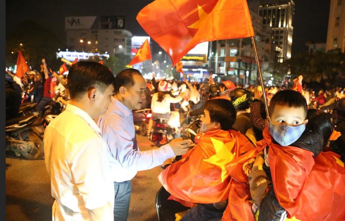 Công an TT. Huế nỗ lực đảm bảo giao thông sau chiến thắng của U23 Việt Nam 