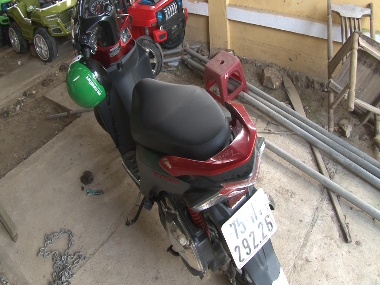 Huế: Trộm xe thay biển số vẫn không thoát