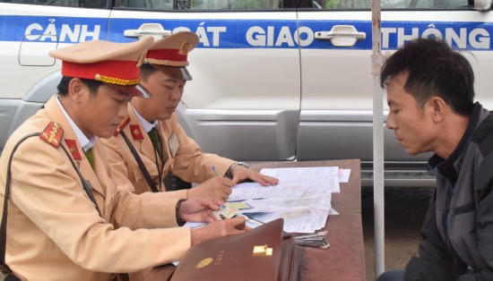 Huế:  Tăng cường kiểm tra, xử lý xe khách 