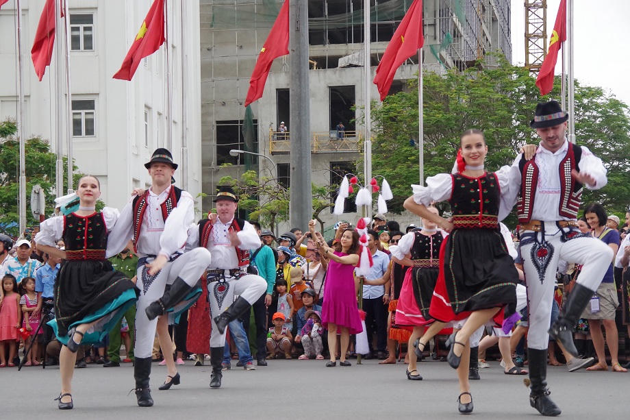 Festival  Huế 2018: Muôn sắc màu lễ hội đường phố