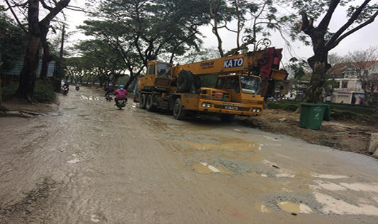 Dân Huế khổ vì dự án môi trường nước ì ạch