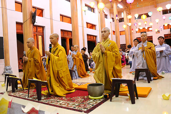 Toàn cảnh Đại lễ Cầu an tại ngôi chùa cổ bậc nhất miền Trung