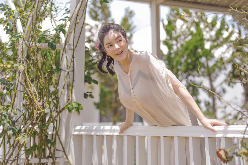 Lý Nhã Kỳ khoe dáng trong resort triệu đô Cận cảnh những địa điểm check in sống ảo siêu đẹp trong resort triệu đô của Lý Nhã Kỳ