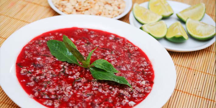 Ăn tiết xào giá đỗ, nhập viện vì nhiễm liên cầu khuẩn lợn