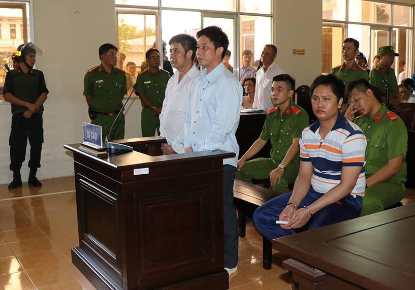 Tranh chấp đất lúa, 2 bị cáo chia nhau 37 năm tù