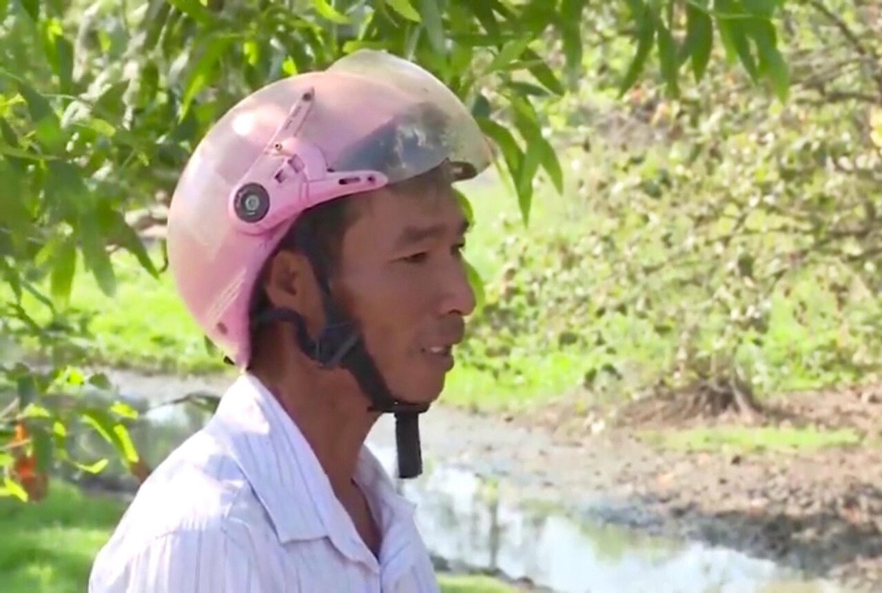 Báo động tình trạng xây nhà lấn chiếm lòng kênh Hàng Bần (Bạc Liêu)