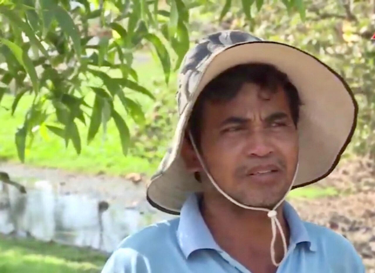 Báo động tình trạng xây nhà lấn chiếm lòng kênh Hàng Bần (Bạc Liêu)