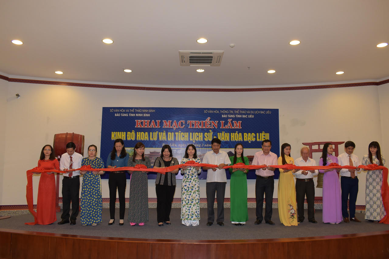 Triển lãm "Kinh đô Hoa Lư và các di tích Lịch sử - văn hóa Bạc Liêu”