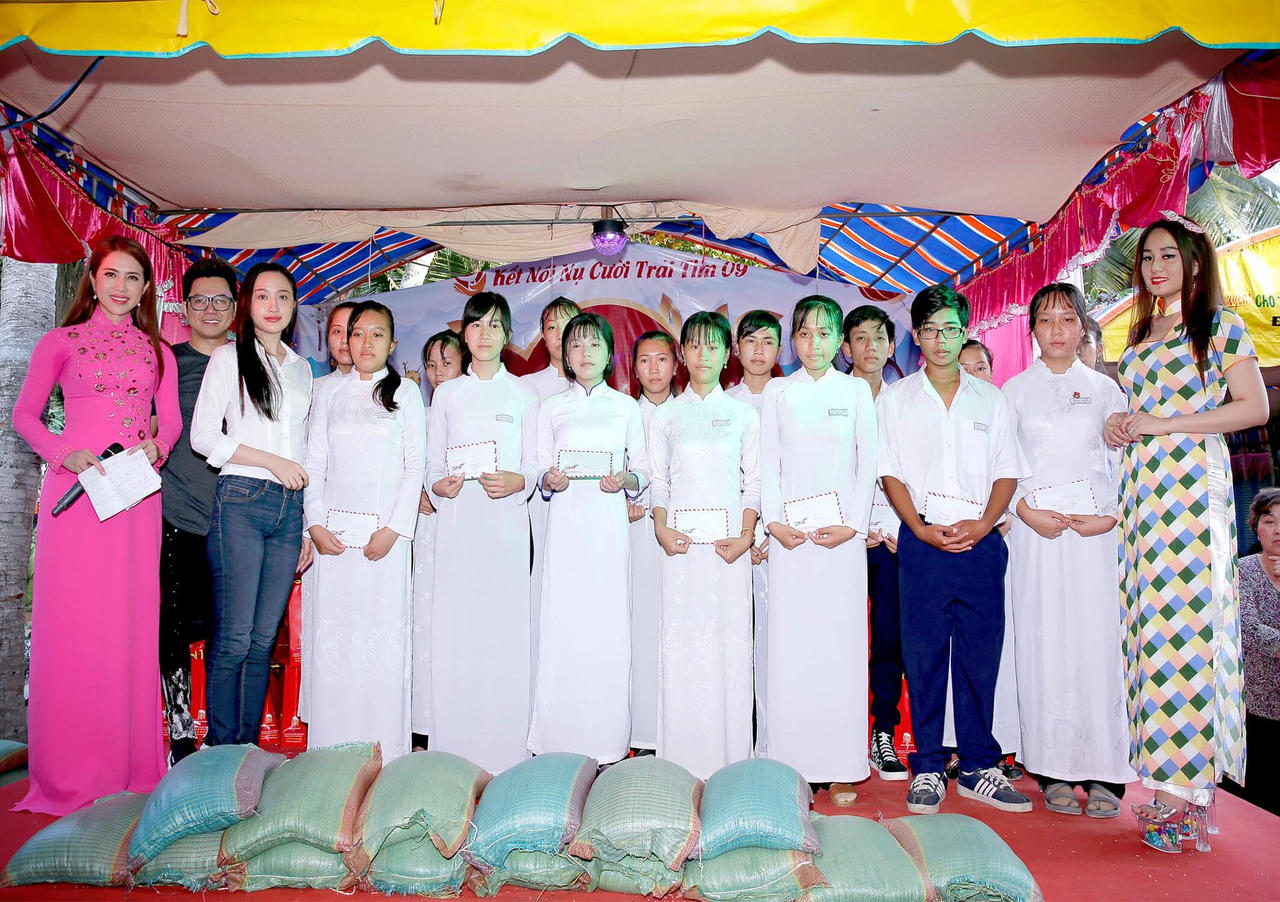 Vị bác sĩ có biệt tài 'kết nối nụ cười trái tim'