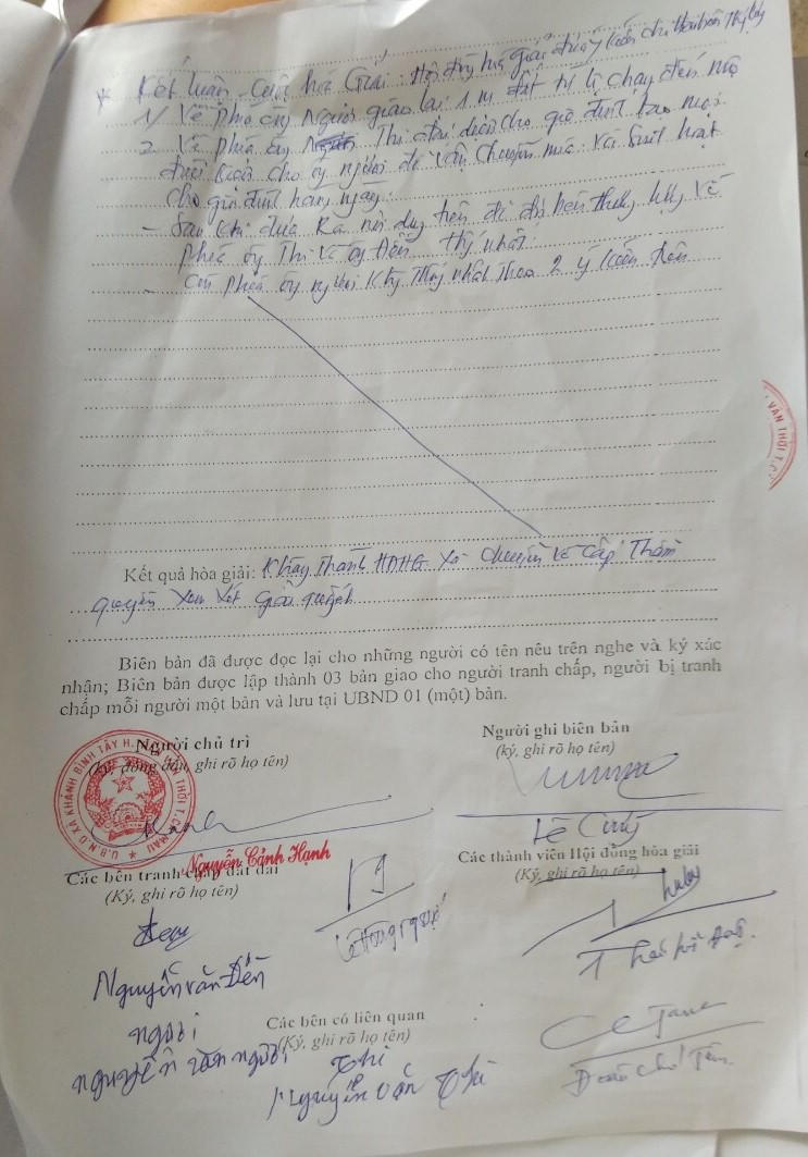 Tiếp vụ “Nông dân kêu cứu, cán bộ xã thờ ơ” ở Cà Mau: Công dân được gọi điện mời ra xã làm việc vào… ban đêm!