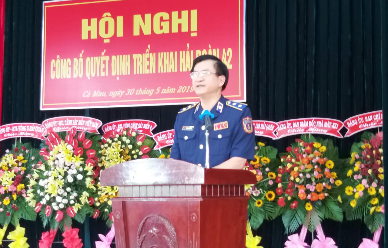 Ra mắt Hải đoàn 42 Bộ Tư lệnh Vùng Cảnh sát biển 4