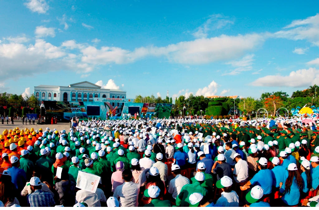 Phó Thủ tướng Trịnh Đình Dũng dự Lễ phát động quốc gia Tuần lễ Biển và Hải đảo Việt Nam năm 2019