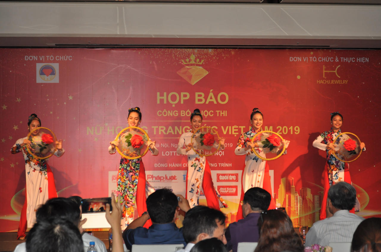 “Diện mạo mới -  Fomat mới - Đẳng cấp mới” của cuộc thi Nữ hoàng Trang sức 2019 