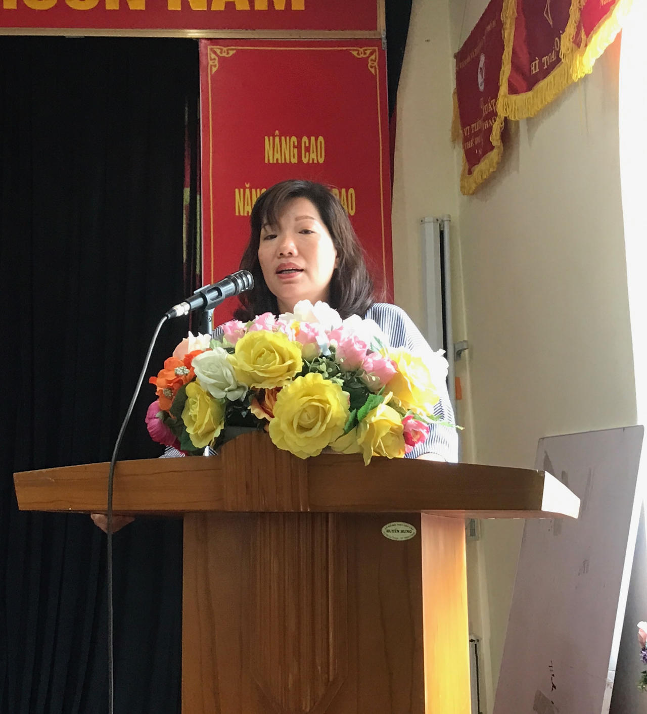 Giải tỏa vướng mắc pháp lý cho bà con phường Ngọc Khánh