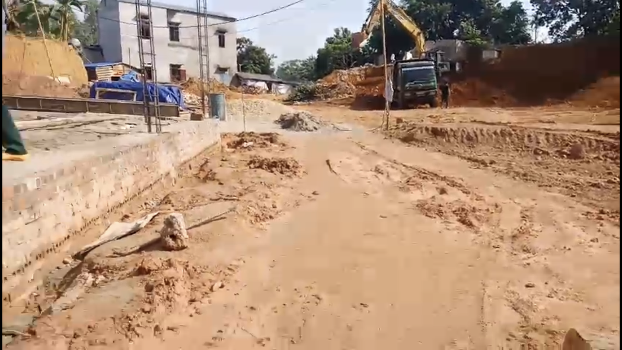 Phú Thọ: Khai thác đất trái phép, chính quyền không biết hay làm ngơ?