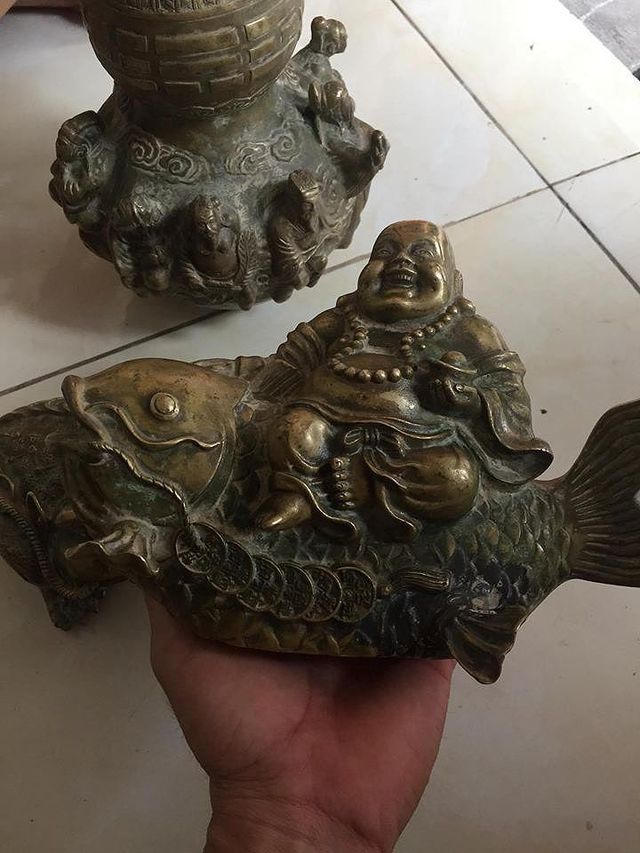 Ẩn số sau vụ tìm thấy đồ giả cổ ở núi Tàu