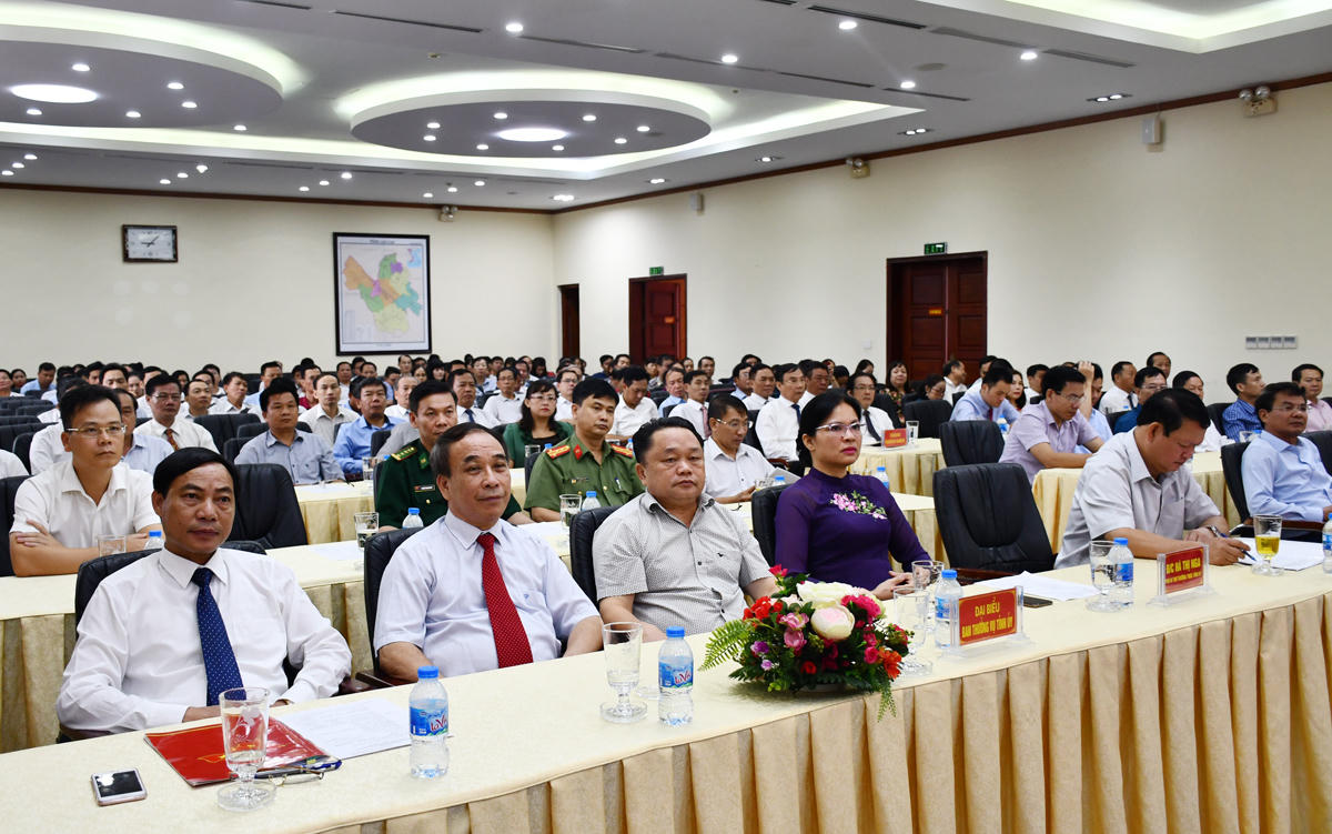 Lào Cai hợp nhất Đảng bộ Khối các cơ quan tỉnh và Đảng ủy Khối doanh nghiệp tỉnh