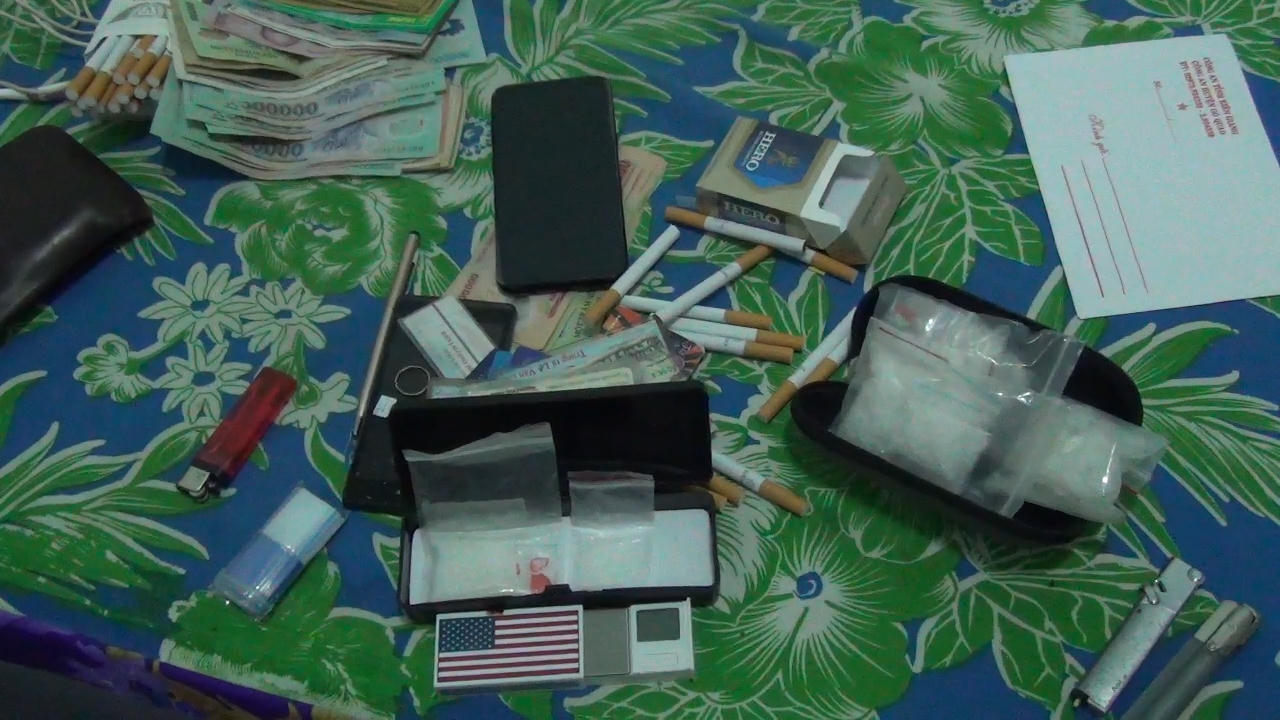 Mua ma túy đá từ TP Hồ Chí Minh về Gò Quao sử dụng thì bị bắt 