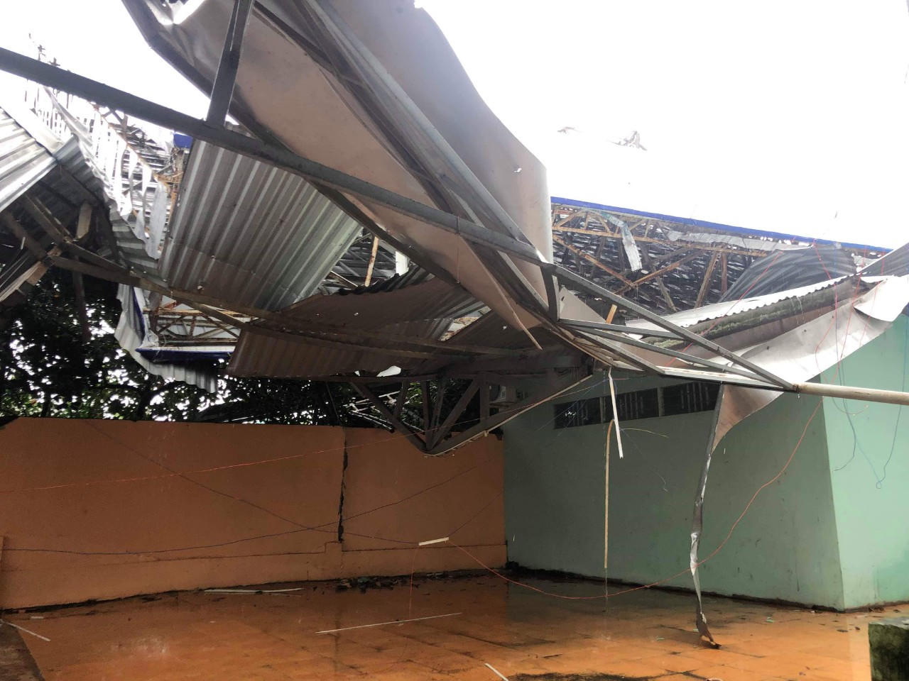 Bạc Liêu thiệt hại nặng nề do ảnh hưởng hoàn lưu bão số 3