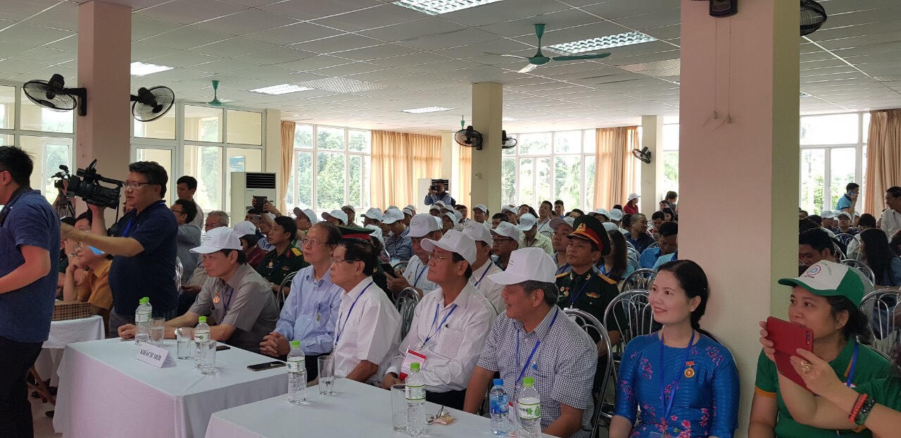 Trồng mới 180 cây chò chỉ và giáng hương tại Khu Di tích lịch sử Đá Chông 